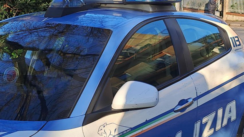 Neonata in Italia dentro busta per essere venduta, 4 arresti