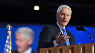 Ex-presidente Bill Clinton tem alta do hospital