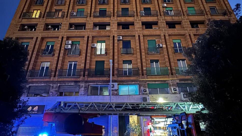 Ragazza morta in incendio in un b&b nel centro di Napoli