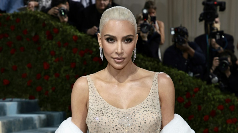 Kim Kardashian acusada de dañar el vestido de Marilyn Monroe en la Met Gala