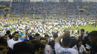 Detidos por tragédia em estádio em El Salvador serão novamente processados