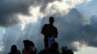 'Queremos paz': centenas de deslocados pedem o fim da 'guerra' na Colômbia