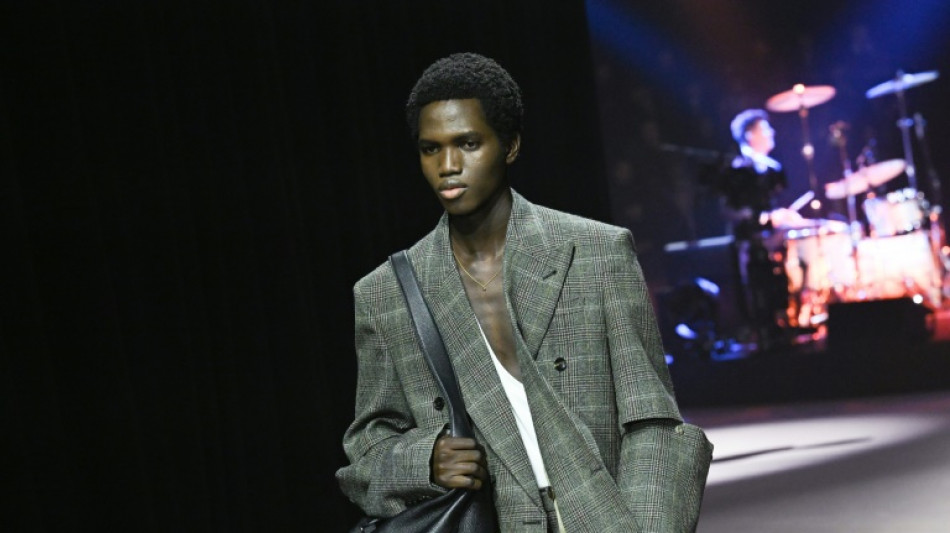 Gucci vuelve a las pasarelas en prometedora Semana de la moda masculina en Milán