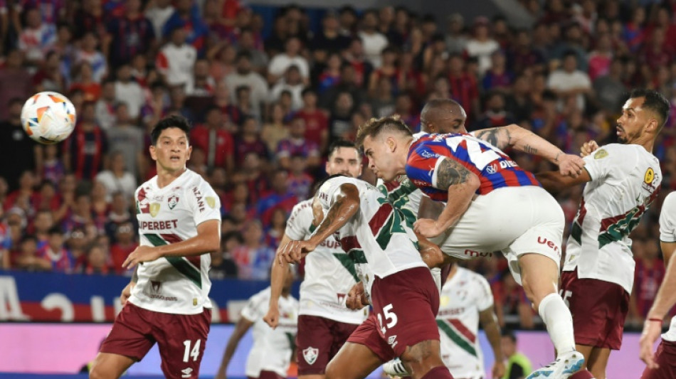 Fluminense empata na visita ao Cerro Porteño e lidera Grupo A da Libertadores