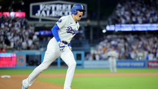 Dodgers down Yankees 4-2 to take 2-0 World Series lead