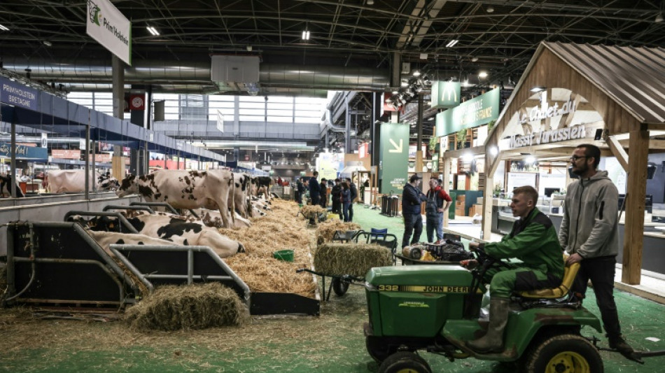 Au Salon de l'agriculture, Macron attendu au tournant