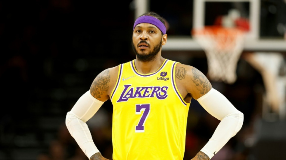 Carmelo Anthony, um dos maiores pontuadores da NBA, anuncia aposentadoria