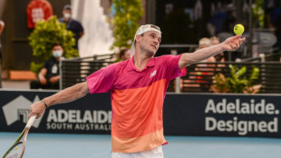 El español Davidovich pasa a la tercera vuelta en el torneo de tenis de Adelaida