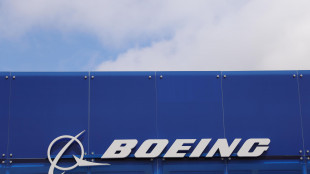 Usa: operai accettano accordo, finisce sciopero alla Boeing