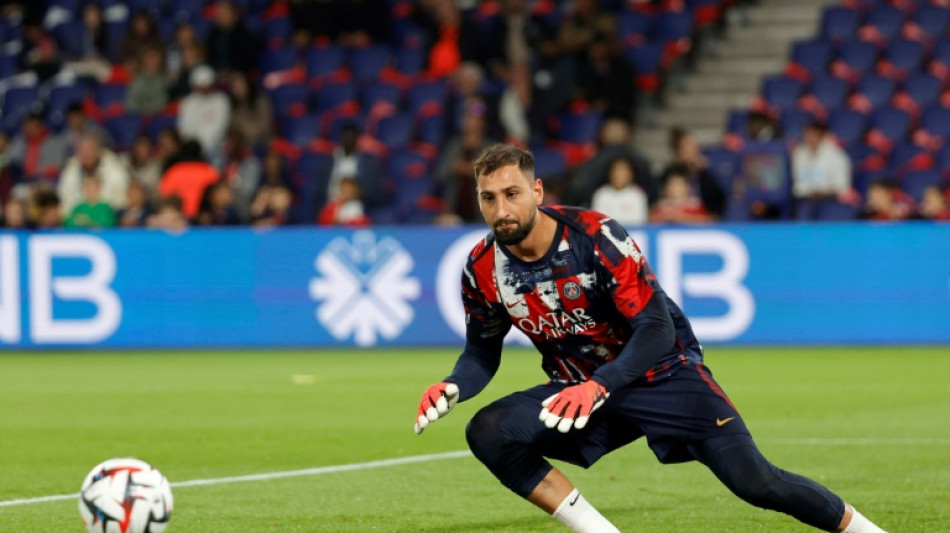 Com lesão na coxa, Donnarumma está fora da estreia do PSG na Champions