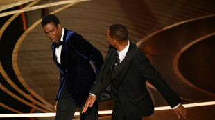 Ein Jahr nach Ohrfeige von Will Smith bei den Oscars schlägt Chris Rock zurück