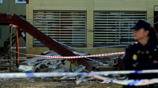 Un obrero muere al derrumbarse el techo de una escuela afectada por las inundaciones de Valencia