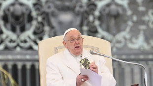 El papa rinde homenaje a un soldado ucraniano muerto en el frente