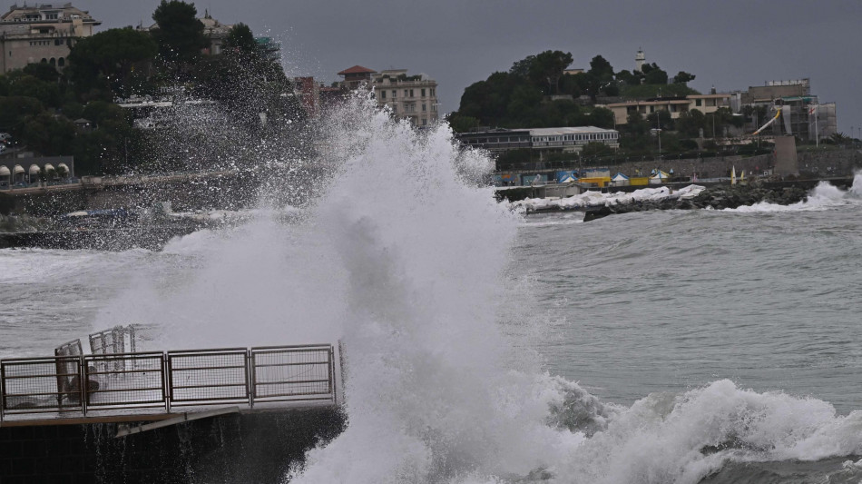 ++ Frane e allagamenti, è allerta maltempo in Liguria ++